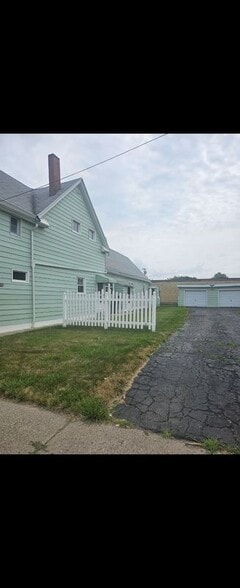 Building Photo - 769 S Ogden St