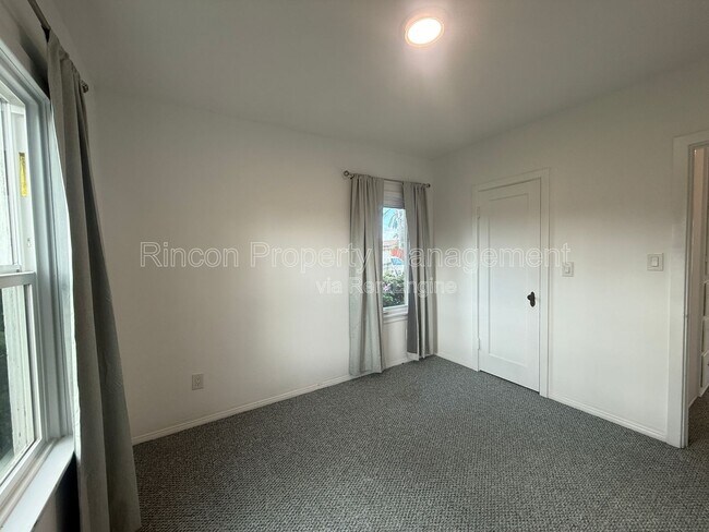 Building Photo - 2523 Alvarado St