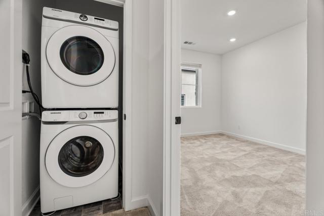 Building Photo - 463 Caliper Wy