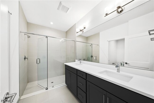 Building Photo - 13044 Georges Cay Pl