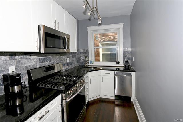 Building Photo - 6441 Alamo Ave