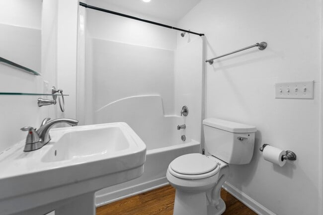 Building Photo - Updated 2 Bed 1 Bath in Coats - Pet Friendly!