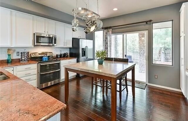 Building Photo - 6542 Shimmering Creek Dr