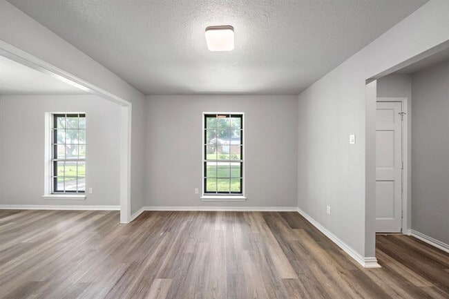 Building Photo - 11506 Hornbrook Dr
