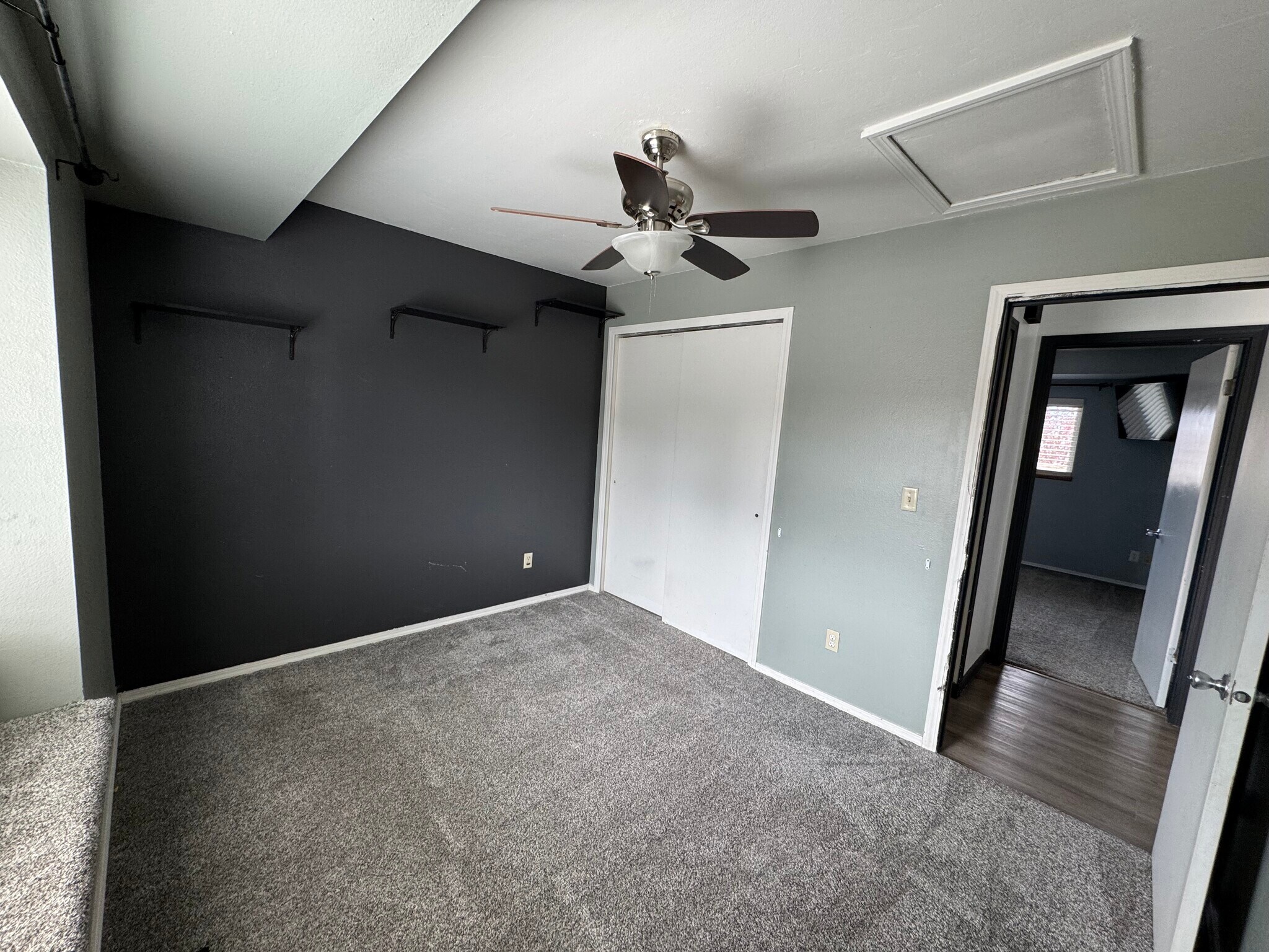 Building Photo - 7624 Montarbor Dr