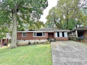 Building Photo - 1987 Longdale Dr