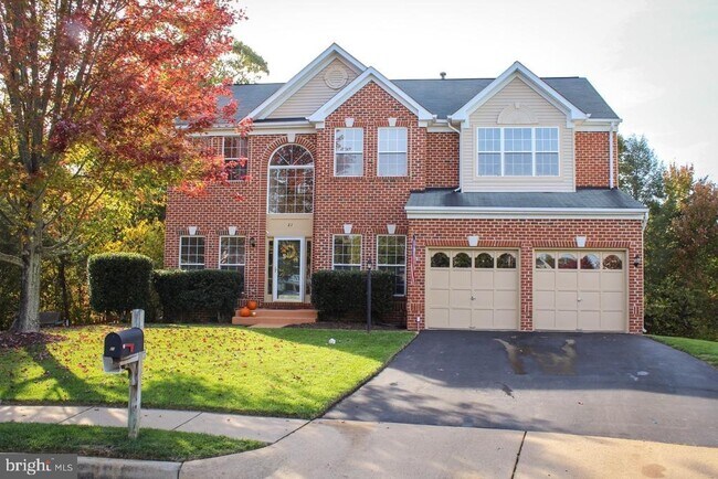 Building Photo - 21 Warwick Way