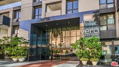 Building Photo - 1234 Wilshire Blvd