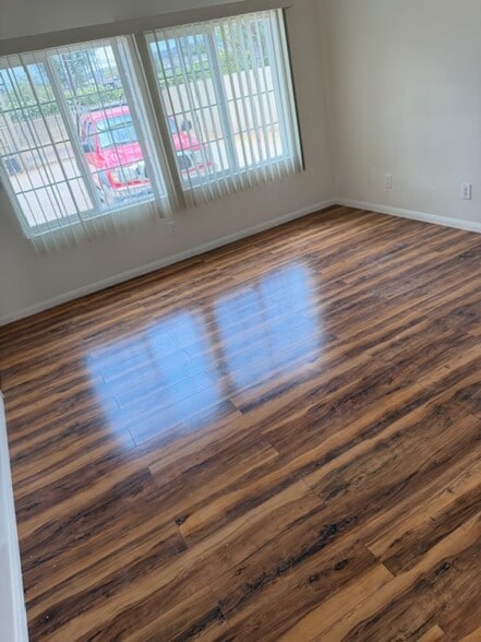 Building Photo - 8534 Canoga Ave