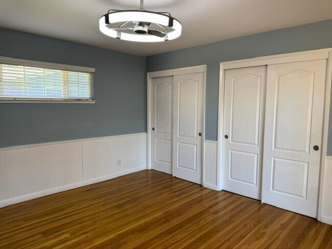Building Photo - Beautiful 3 bedroom, 2 bath single level home in the Woodlands-Walnut Creek