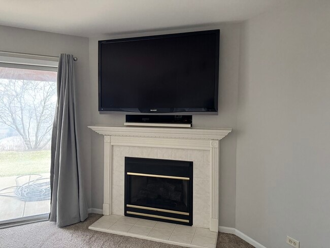 Building Photo - 924 Windstone Ct