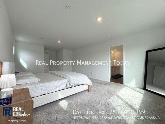 Building Photo - 17983 139th Ave Ct E