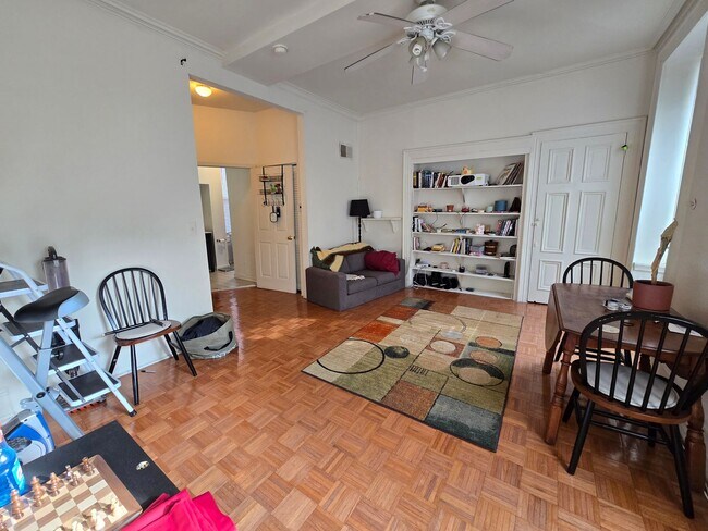 Primary Photo - 867 N 29th St
