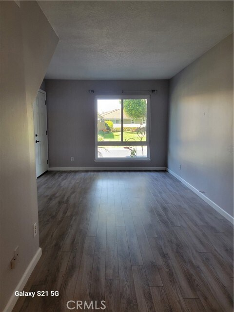 Building Photo - 16862 Coach Ln