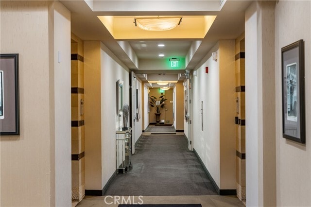 Building Photo - 1318 S Roxbury Dr