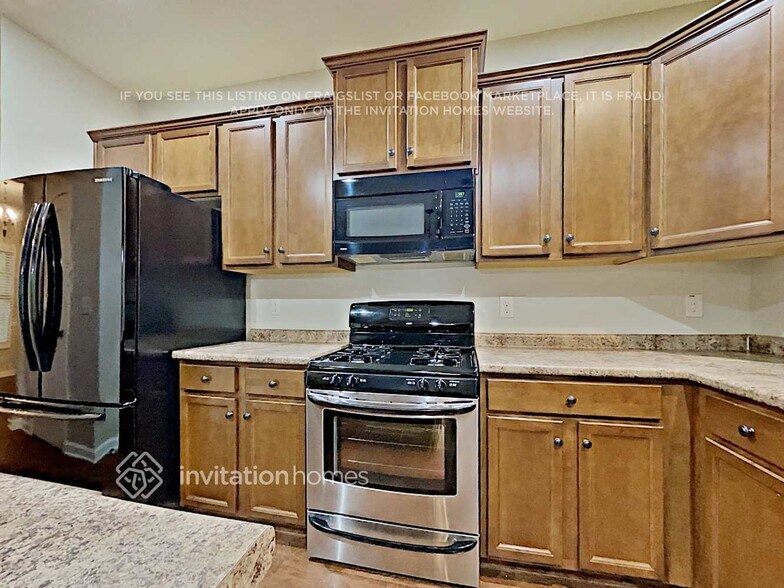 Building Photo - 533 Winder Trail