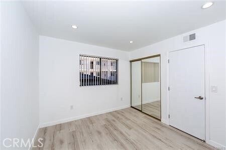 Building Photo - 835 E Lomita Ave