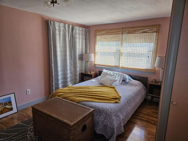 Building Photo - 13 Mitchell Rd