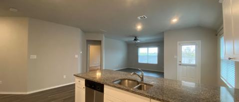 Building Photo - 10410 Waverunner-