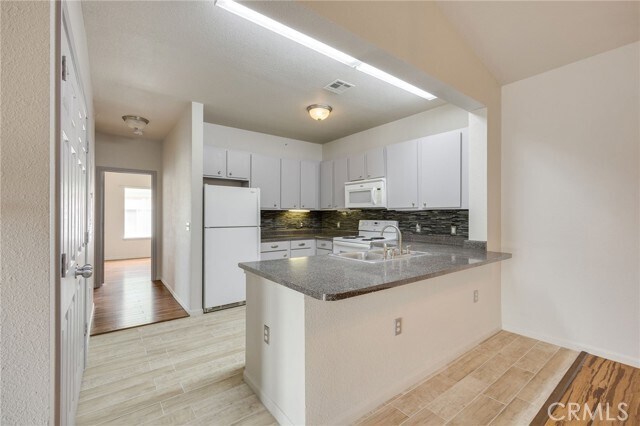 Building Photo - 2200 Classen Blvd