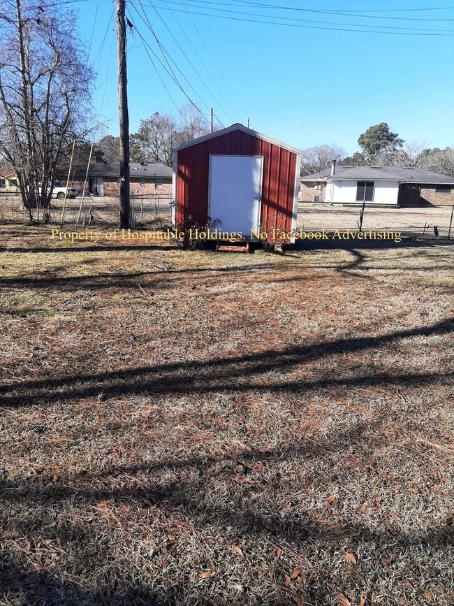 Building Photo - 407 Concourse Rd