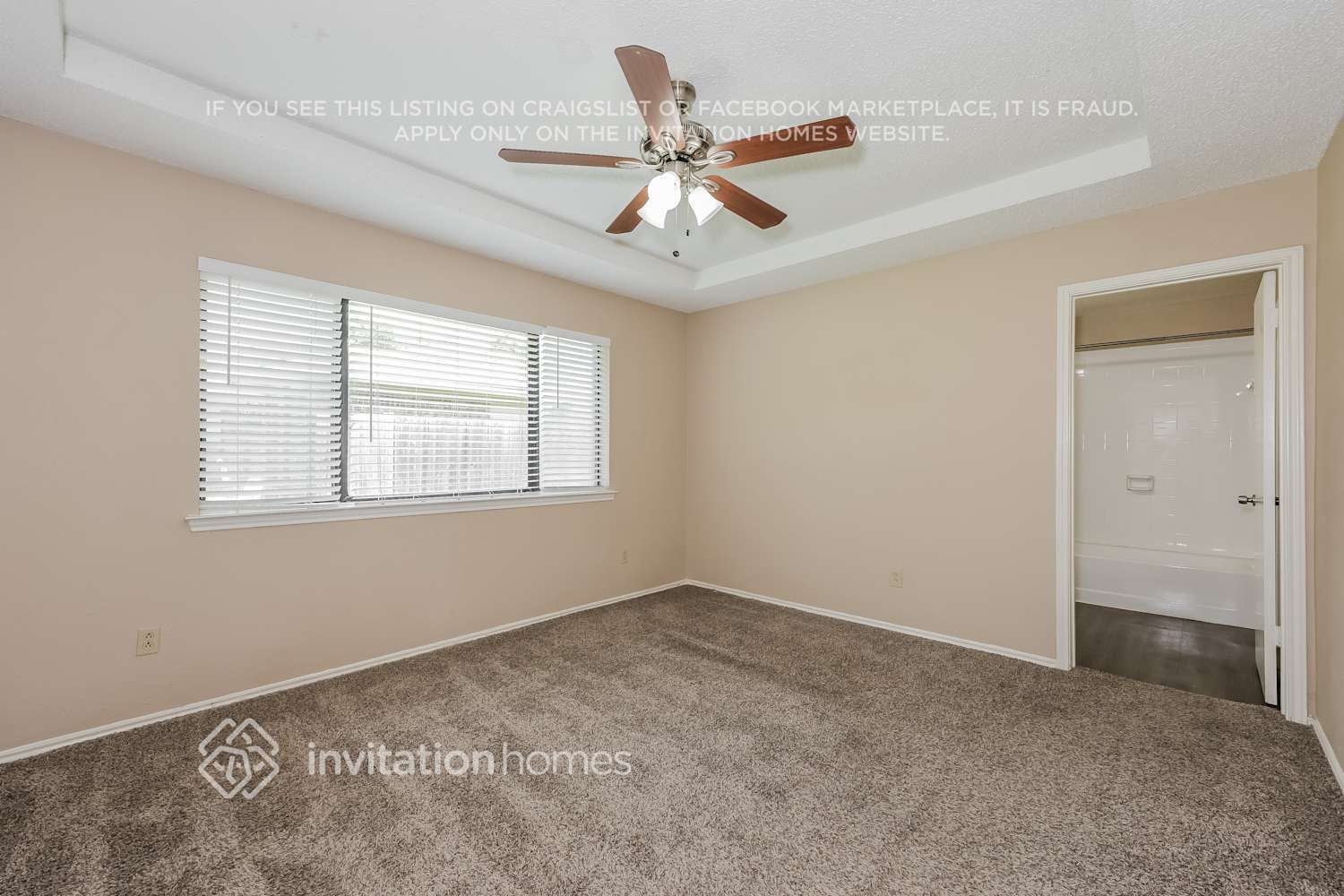 Building Photo - 1741 Canterbury Ln
