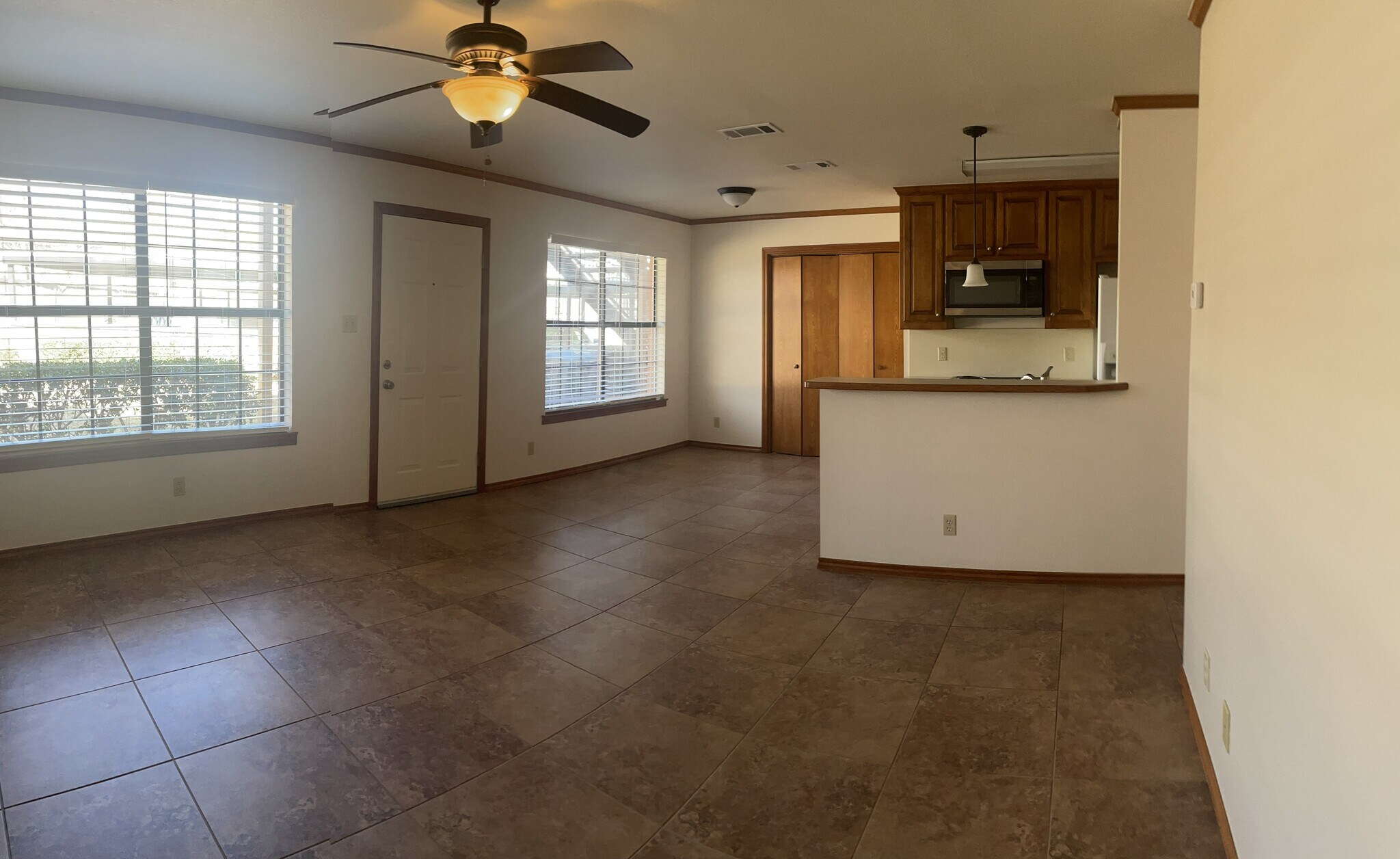 Building Photo - 113 Wildwood Ct