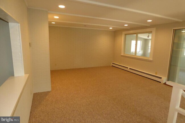 Building Photo - 5419 PA-309