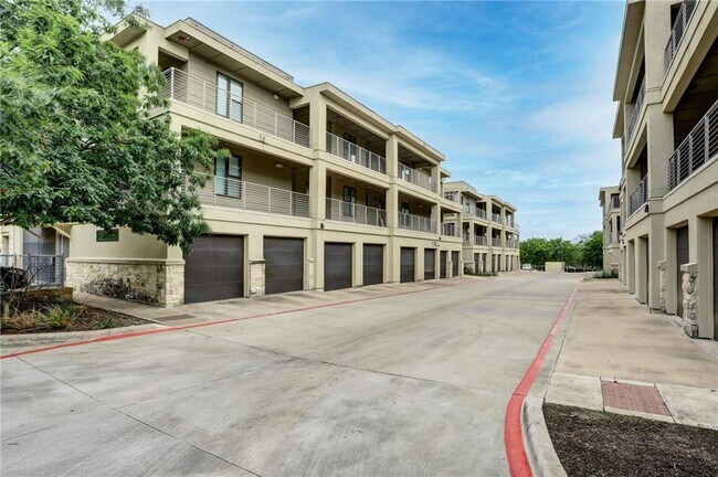 Building Photo - 2804 Treble Ln