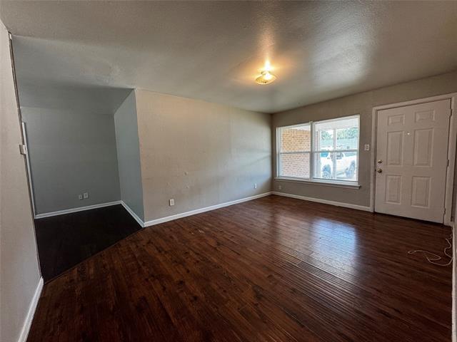 Building Photo - 1509 N O'Connor Rd
