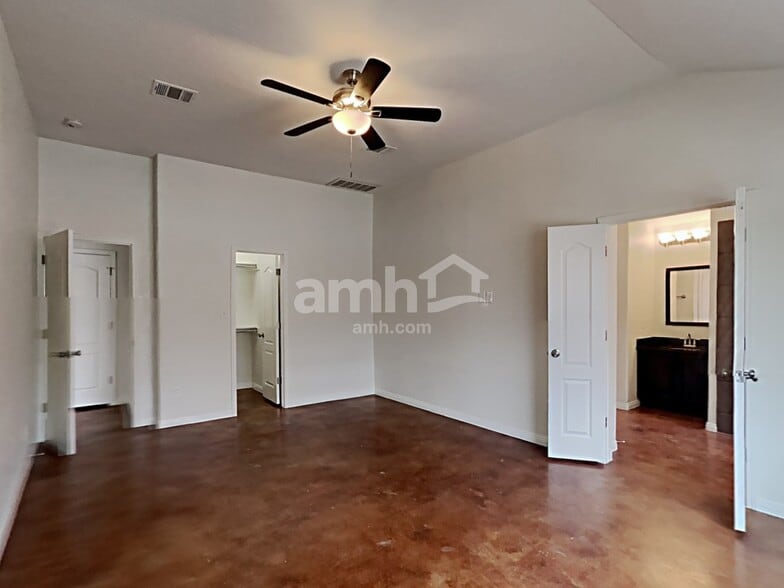 Building Photo - 101 Brook Shire