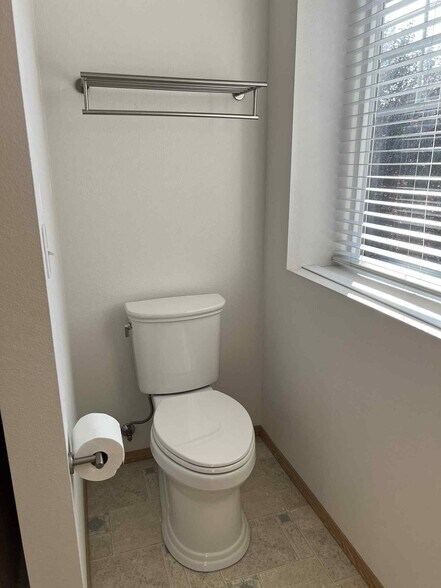 Master bathroom with new toilet - 6512 Newaukum Pl NE