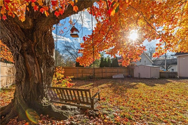 Building Photo - 41-43 Oak St