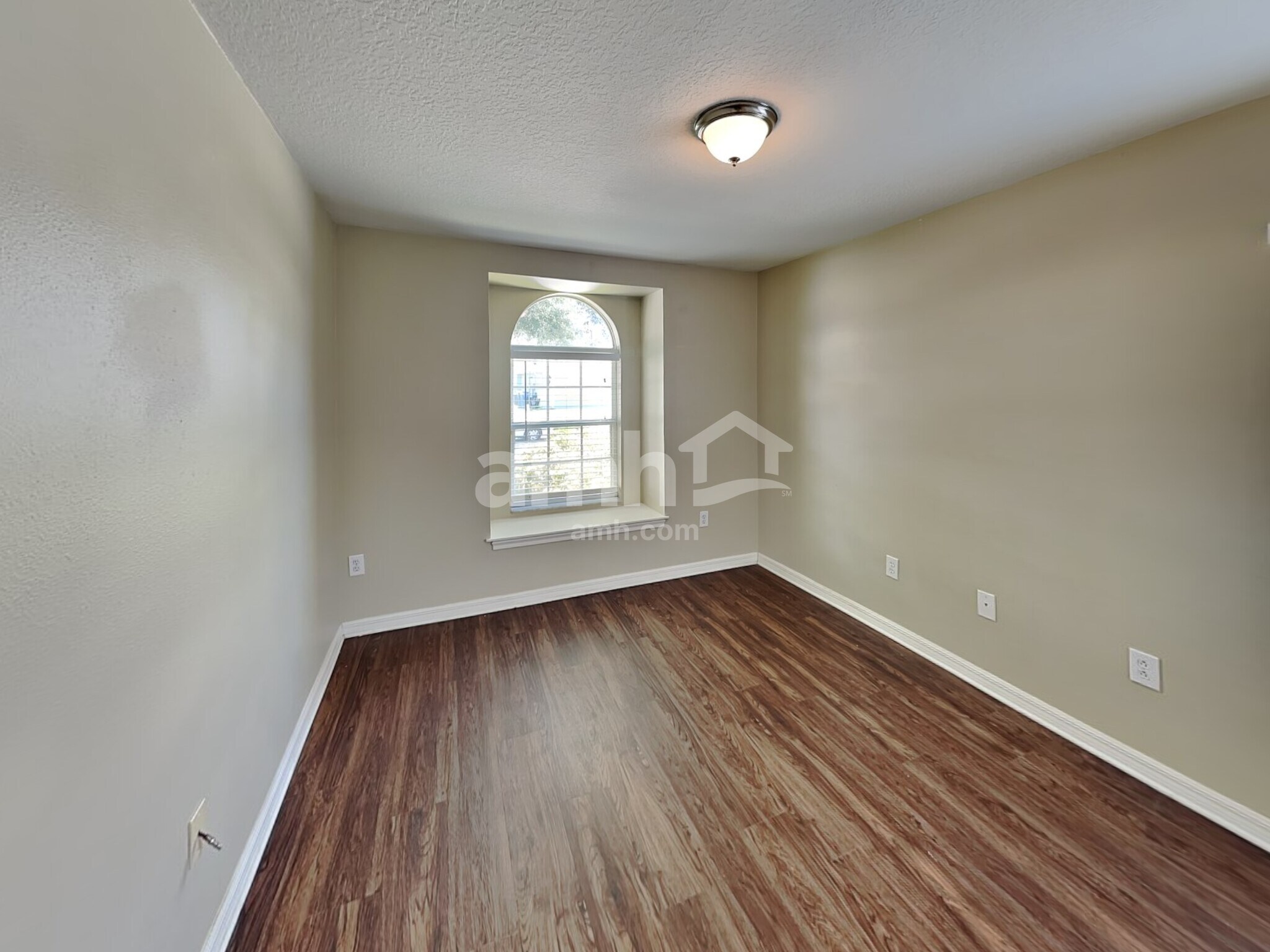 Building Photo - 12828 Standbridge Dr