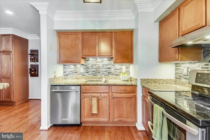 Building Photo - 6905 Compton Valley Ct