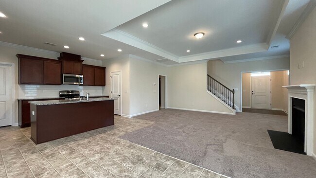 Building Photo - Beautiful home featuring 4 Bedrooms, 3 Full Baths, Flex Space/Office located in the highly sought...