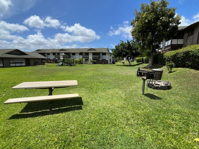 Building Photo - Alii Plantation (Aiea/Honolulu/Aloha Stadium) - ground floor 2 bedroom with full size washer/dryer