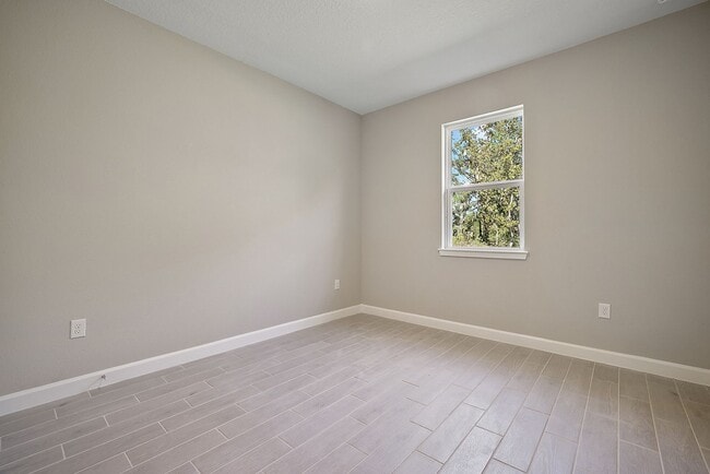 Building Photo - Modern New Home for Rent with Bonus Room in North Port