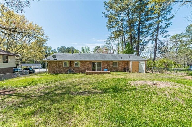 Building Photo - 926 Live Oak Ct