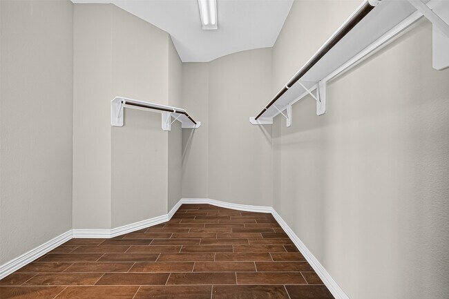 Building Photo - 24118 Cannon Anello Ct