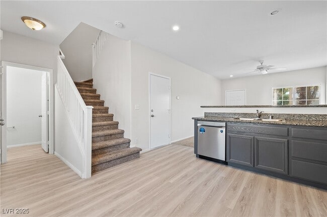 Building Photo - 6315 Yampa River Way