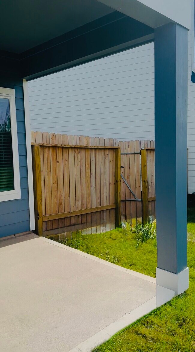 Building Photo - 2803 Lisburn Ter Ln