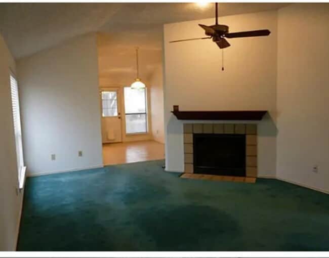 Building Photo - 2408 Shady Turf Dr