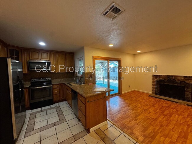Building Photo - 286 Frigate Ct