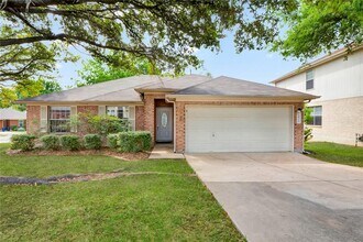 Building Photo - 1415 Quicksilver Cir