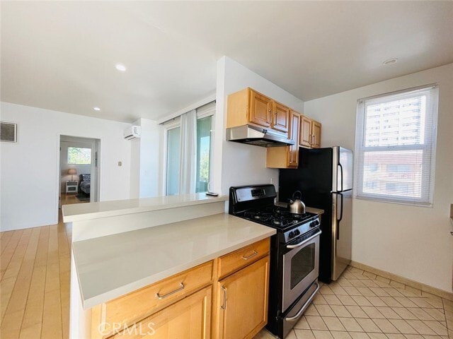 Building Photo - 1114 6th St