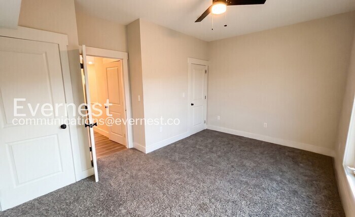 Building Photo - 5407 Hixson Pike
