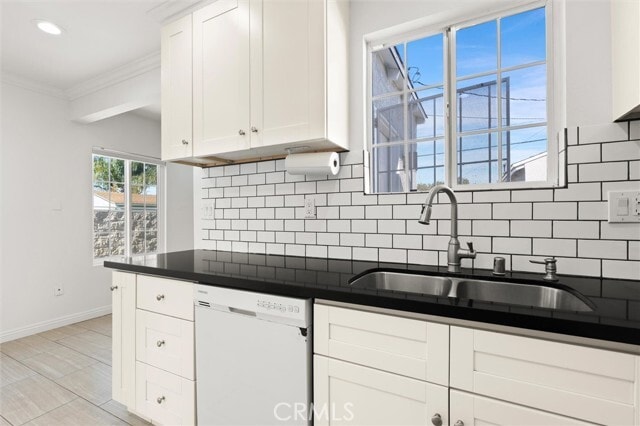 Building Photo - 3367 W 152nd St