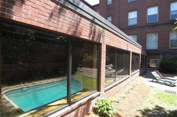 Building Photo - 48 Forest St