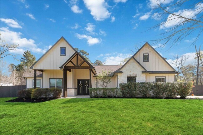 Building Photo - 33510 Walnut Crossing